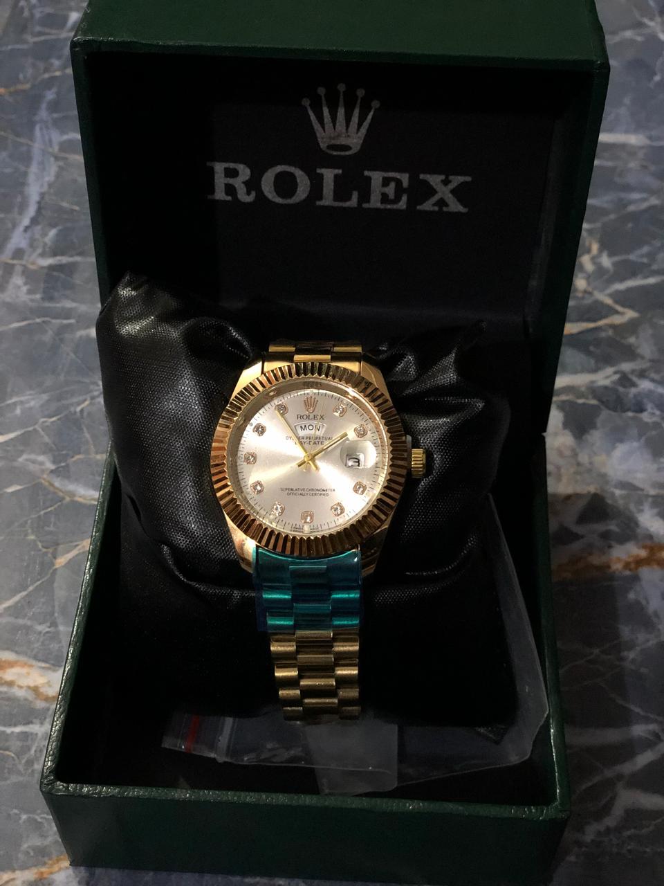 Luxury Two-Tone Analog Wrist Watch – Gold Chain with Silver Dial (Rolex-Inspired)