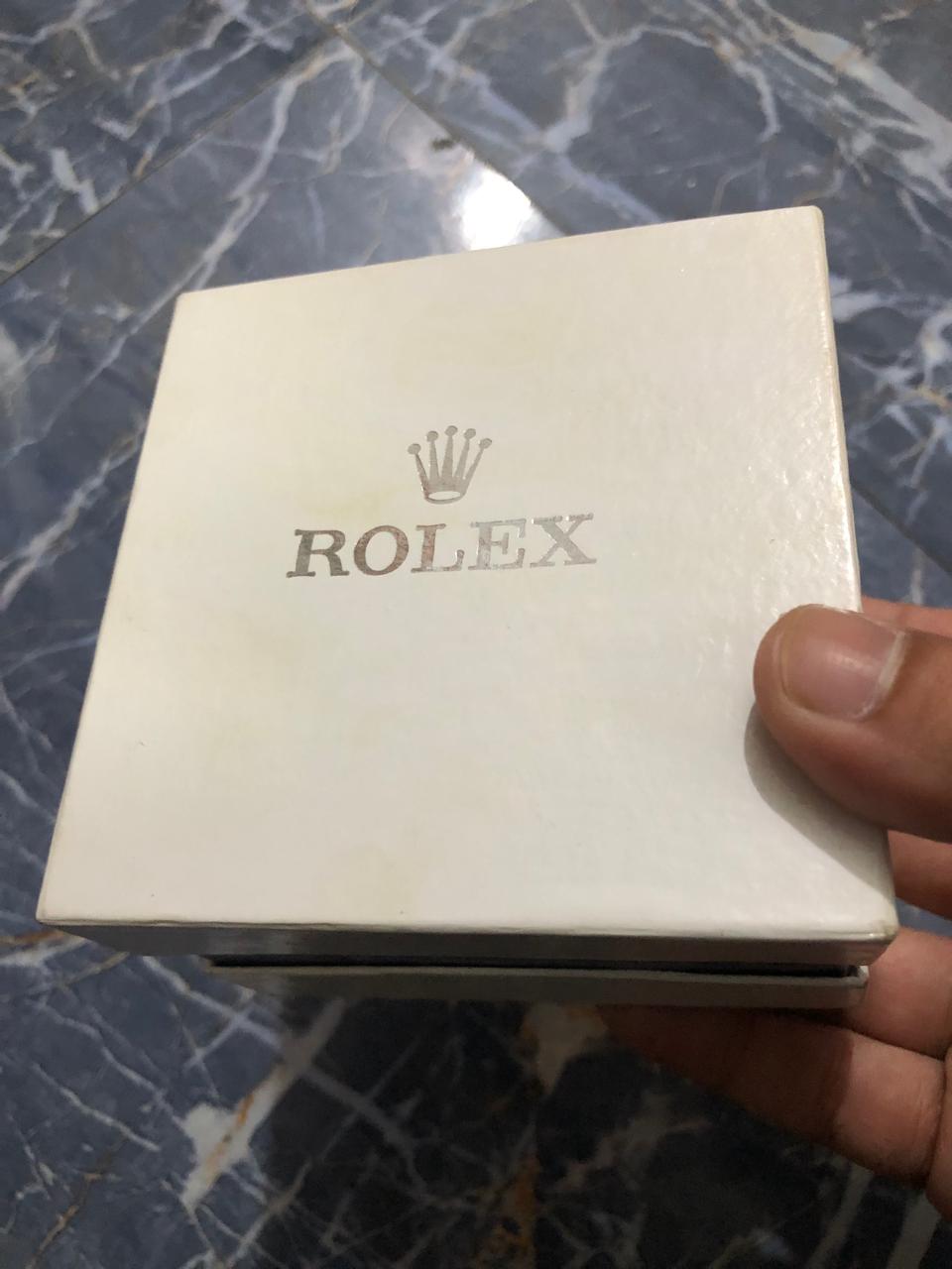 Luxury Day-Date Analog Wrist Watch – Silver Chain Strap (Rolex-Inspired)